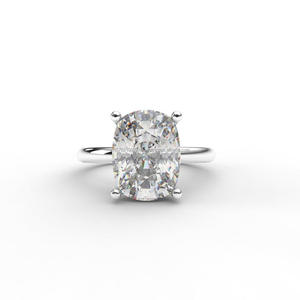 Bague de fiançailles solitaire en diamant de laboratoire taille ovale en or blanc, classique à quatre griffes, pour femme - Product Image 2