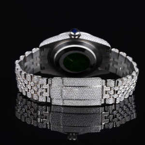 Montre de luxe pour homme en acier inoxydable, entièrement sertie de diamants, cadran romain, mouvement automatique, idéale pour les soirées. - Product Image 6