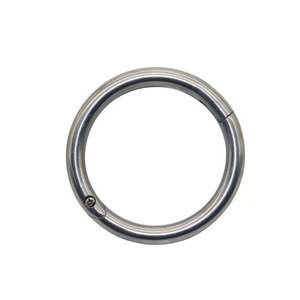 Pince de nez pour bétail avec support de nez, instrument vétérinaire pour la manipulation et la retenue du bétail en ferme - Product Image 5