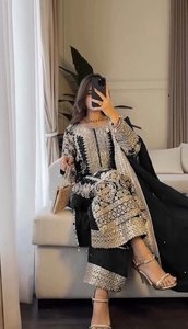 ชุดเดรสผ้าไหมเน็ตหลากสี ดีไซน์หรูหรา คอลเลคชั่นตามฤดูกาล สำหรับโอกาสพิเศษ งานปักลายสไตล์อินเดีย สำหรับผู้หญิง รุ่น 73992 - Product Image 4