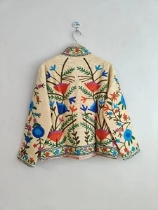 เสื้อแจ็คเก็ตผ้าฝ้ายปักลายดอกไม้สไตล์โบฮีเมียน คอจีน แขนยาว เสื้อคลุมลำลองสำหรับฤดูใบไม้ผลิ สำหรับผู้ใหญ่ - Product Image 2