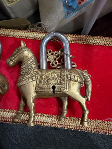 Candado de Latón con Forma de Caballo, Candado Decorativo con Diseño de Animal, Candado de Metal con Estilo Ecuestre Clásico para Decoración del Hogar - Product Image 4