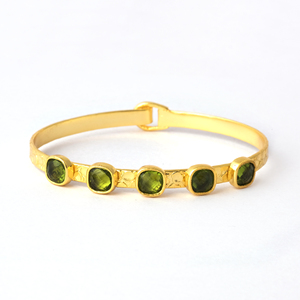 Bracelet jonc ajustable en laiton plaqué or 18 carats, style rétro, haut de gamme, avec péridot vert, bijoux de mode pour femmes - Product Image 1