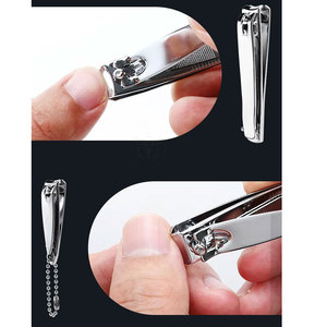 Coupe-ongles personnalisé fantaisie avec lime à ongles et chaîne, manche plaqué et finition lustrée - Product Image 4