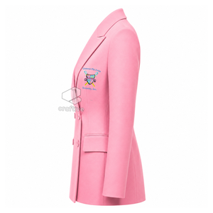Blazer croisé rose brodé à revers pointus pour femme Gamma Phi Delta Sorority – Veste de costume ajustée pour le bureau et les occasions formelles - Product Image 3