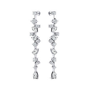 Boucles d'oreilles pendantes de luxe tendance en or 14K 18K avec diamants de laboratoire et 26 diamants accentués taille poire (1,55 carat) - Product Image 4