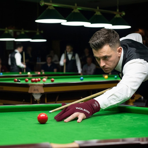 Guantes Profesionales de Snooker con Tela Elástica Transpirable para Billar, Juegos de Pool y Torneos. - Product Image 5