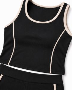 Ensemble de yoga 2 pièces pour femmes grandes tailles, haut court sans manches à dos nageur et décolleté ras du cou, short taille haute avec bordure contrastante, en spandex sans couture - Product Image 4