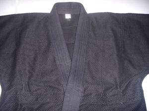 Kimono de Jiu Jitsu con Logotipo Bordado Personalizado en la Parte Delantera, Uniforme de Jiu Jitsu de Alta Calidad - Product Image 4