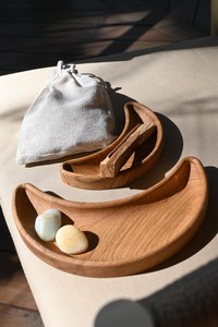 Cuenco de Madera Artesanal en Forma de Luna, Portavelas de Cera Natural para Interiores Rústicos y Modernos - Product Image 6
