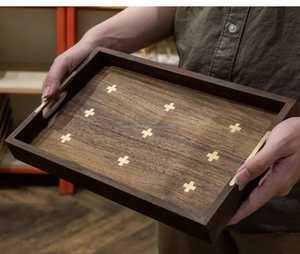 ถาดเสิร์ฟไม้ทำมือคุณภาพสูงสำหรับใช้ในบ้านและร้านอาหารจากอินเดีย - Product Image 1