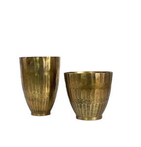 Ensemble de jardinières contemporaines écologiques pour exportateurs grossistes – Deux jardinières de sol faites à la main, personnalisées et sculptées à la main - Product Image 5