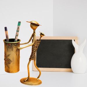 Support à crayons en fer forgé ethnique en forme de statue de musicien, support décoratif pour tasses, organisateur de bureau, commande en gros, direct usine - Product Image 1
