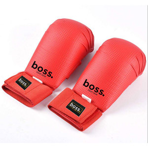 Mitaines de karaté pour l'entraînement de performance, dotées d'un rembourrage multicouche, d'une doublure douce et d'un attache-poignet sécurisée - Product Image 1