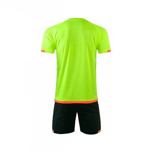 Uniforme de Fútbol para Hombre con Cuello Redondo, Sublimado 100% Puro, Lavable y Colorido, Uniforme de Fútbol de Calidad Superior - Product Image 3