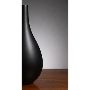 Elegante Florero de Metal Negro con un Diseño de Lágrima Elegante y un Acabado Mate Suave, un Acento Decorativo Moderno Perfecto - Product Image 6