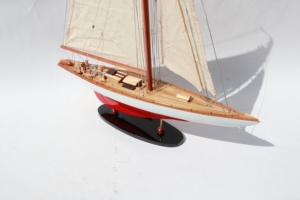 Modelo de Barco de Vela de Madera Hecho a Mano - Yate de Carreras Clásico Clase J con Acabado Pintado, Modelo a Escala para Decoración del Hogar, Ranger Pintado - Product Image 5