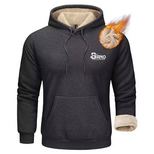 Sudadera con Capucha Estilo Urbano para Hombre, Cómoda para Uso Diario, Diseño Clásico, en Venta - Product Image 1