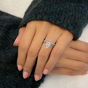 Anillo de Diamante Cultivado en Laboratorio con Certificación IGI, Corte Pera de 1.74ct, 5 Puntas, Solitario, Oro Blanco de 14K, Anillo de Compromiso con Diamante Creado en Laboratorio, Venta al Por Mayor - Product Image 1
