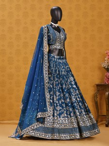 Ensemble Lehenga Choli en soie brodée bleue avec dupatta en filet, tenue traditionnelle indienne pour mariage, longueur standard pour femme, séchage rapide - Product Image 2