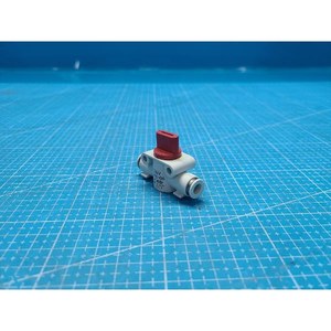 Vanne de contrôle de vide à 3 ports CKD 3QV-06-06, utilisée telle qu'elle est, pièces d'équipement semi-conducteur d'occasion - Product Image 2