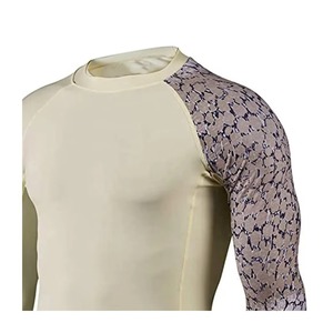 T-shirt de sport pour homme à manches longues en Spandex et Polyester, anti-bactérien, 220g, séchage rapide, uni, imprimé serpent sur les manches, type Rash Guard - Product Image 3