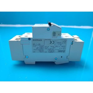 Disjoncteur à boîtier moulé Mitsubishi NF50-SMU NF50-SMU 2 5, d'occasion, comme il est, pièces d'équipement semi-conducteur d'époque - Product Image 1