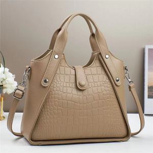Sacs à main classiques multicolores en cuir PU avec logo personnalisé pour fabricants, vente en gros, nouveaux modèles de sacs à main tendance pour femmes - Product Image 3