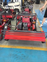 Tondeuse à gazon diesel télécommandée, débroussailleuse à fléaux sur chenilles, machine à couper l'herbe à 32 lames pour fermes, vergers et terrains vagues