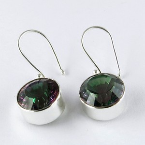 Boucles d'oreilles manchette Shri Ashapura Jewels en argent sterling 925, topaze mystique colorée, forme amoureux bohèmes, évaluation tierce partie - Product Image 2