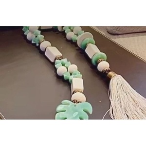 Guirnalda de resina inspirada en la naturaleza de flores, guirnalda decorativa más vendida para eventos de mesa en el hogar y decoración festiva y colgante - Product Image 1