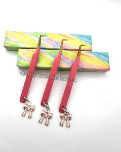 Pince à épiler pour cils en acier inoxydable à 90 degrés, pointe en fibre, rose, pointes lisses/dentelées, prise en main parfaite, anti-statique, anti-magnétique, logo personnalisé - Product Image 6