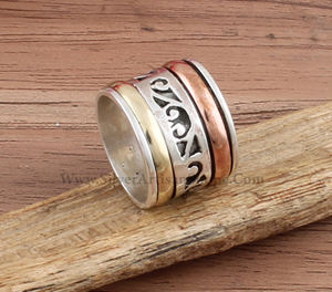 Bague en argent sterling 925 avec serti clos pour le soulagement de l'anxiété et la méditation, idéale pour les occasions festives, bijoux de style classique, vente en gros - Product Image 5