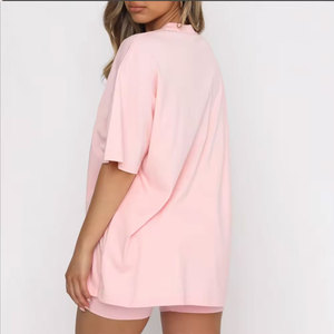 Conjunto de 2 piezas a la moda con bloques de color, camisa y pantalones cortos para mujer, con logo bordado personalizado, ropa deportiva transpirable para mujer - Product Image 3