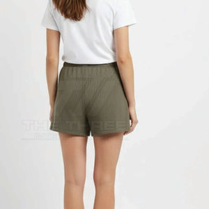 Shorts Bermuda de Cintura Alta para Mujer, Transpirables, 100% Algodón, Cómodos y Ligeros, Ideales para Ropa Urbana de Verano y Uso Diario - Product Image 3