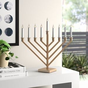 Chandeliers de luxe pour Menorah, fabriqués artisanallement, finition durable, pour célébrations spirituelles, ornement décoratif pour salle à manger - Product Image 5