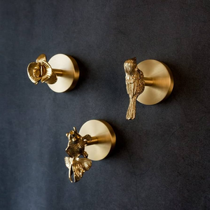 Ganchos de latón para montar en la pared con forma de pájaros y peces, para toallas, paños y ropa, colgador de pared de latón. - Product Image 1