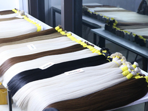 ผมต่อแบบตรงเงางามแบบคู่สีอ่อน - Product Image 5