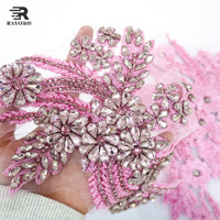 Appliques florales 3D en fil métallique faites à la main pour robe de soirée, appliques de mariée perlées, corsage en cristal coloré, patchs d'appliques en strass cousus à la main