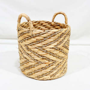 Panier à linge durable en jacinthe d'eau et en jonc de mer avec poignées pour une organisation polyvalente de la maison - Product Image 2