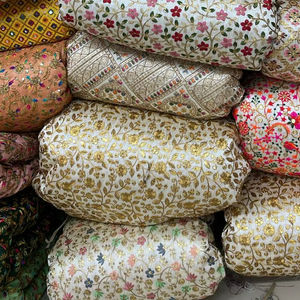 Tela Fendy Bordada Floral, Suave al Tacto, Transpirable, Antiestática, a Prueba de Plumón, para Vestidos de Novia, Decoración del Hogar, Estilo Elegante para Niños - Product Image 1