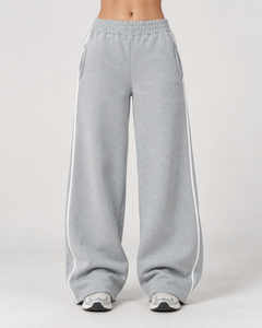 Pantalones Deportivos de Forro Polar para Hombre, Color Gris, Cintura Alta Elástica, Bordados, con Franja Lateral Plana, Corte Holgado Informal, Tejido Transpirable, para Invierno - Product Image 1