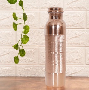 Premium Pure <b>Copper</b> <b>Drinking</b> <b>Bottle</b> With Comfortable Grip For Water Storage At Home Office School Gym Travel And Everyday Use - Product Image 4