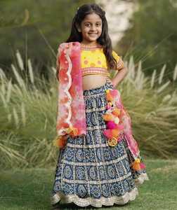 ชุดเดรสนาวิกโยธินสำหรับเด็กผู้หญิงชุดเดรสสำหรับเด็กผู้หญิงทำมือดีไซน์ใหม่จากนักออกแบบชาวอินเดียที่สวยงาม - Product Image 2