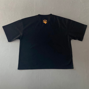 เสื้อยืดคอกว้างทรงโอเวอร์ไซส์ พิมพ์ลายซิลค์สกรีนแบบวินเทจฟอกสี  ผ้าฝ้าย 100% ระบายอากาศได้ดี ป้องกันรอยยับ เป็นมิตรต่อสิ่งแวดล้อม สำหรับผู้ชาย - Product Image 2