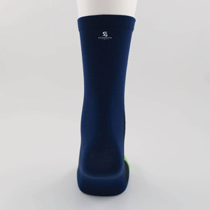 Chaussettes de sport en coton pour hommes, douces, respirantes, légères, style décontracté pour l'entraînement, l'exercice et l'usage quotidien 2026 - Product Image 3
