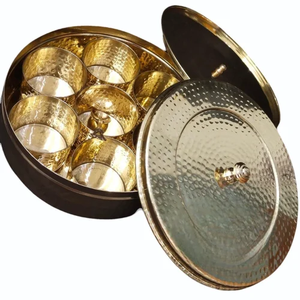 Boîte à épices vintage en laiton de haute qualité, finition martelée et polie, en laiton pur, pour la cuisine - Product Image 2