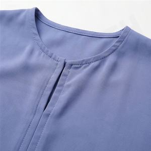 ชุดกิโมโนแบบ OEM ปี 2025 เสื้อคลุมอาบายะ ผ้าโพลีเอสเตอร์เนื้อนุ่ม ยืดหยุ่นสูง หนาขึ้น สำหรับผู้หญิงมุสลิม คอวี แขนยาว เหมาะสำหรับงานปาร์ตี้ รอมฎอน งานแต่งงาน - Product Image 4