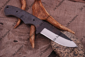 UA Supplies มีดทำมือเหล็กกล้าคาร์บอนสูงแบบเต็มด้ามทรงดรอปพอยต์ สำหรับตั้งแคมป์และล่าสัตว์ รับผลิตแบบ OEM/ODM ปรับแต่งได้ ระดับอุตสาหกรรม ใบมีดแบบตายตัว - Product Image 5