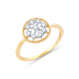 Delicado anillo de flor con diamantes en oro de 14 quilates, borde con cuentas intrincadas, diseño inspirado en la naturaleza, joyería de moda para mujer. - Product Image 1